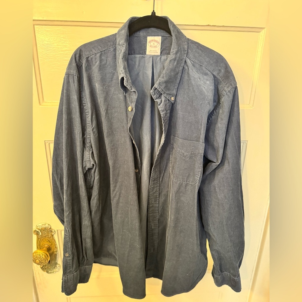 Brooks Brothers Men’s XL Corduroy Navy Blue Button Down Shirt